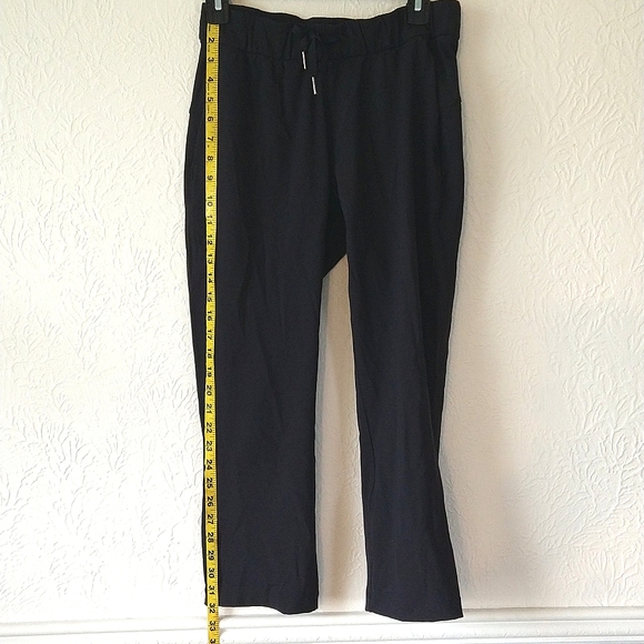 🍋 Lululemon Capris, size 4 - Picture 6 of 6